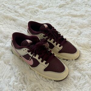 Nike Dunk Low Retro PRM VALENTINES DAY
